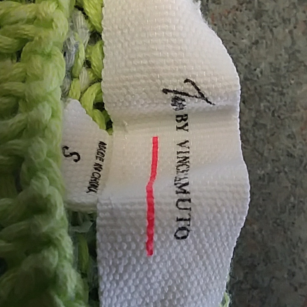 Sweater - Picture 2 of 4